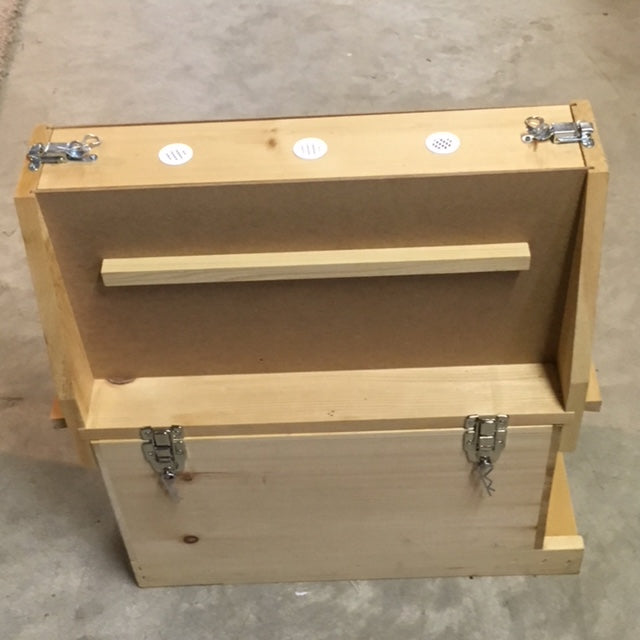 Wooden Toolbox – Backyard Beekeeping Supply Co