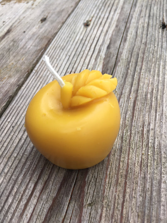 Apple Candle